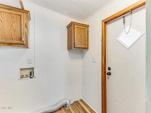 5th image of 4690 Port Loop Road SE