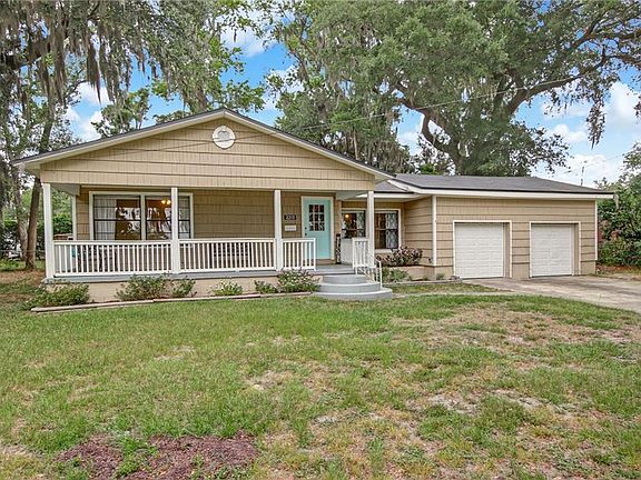 2nd image of 2315 Villanova Cir