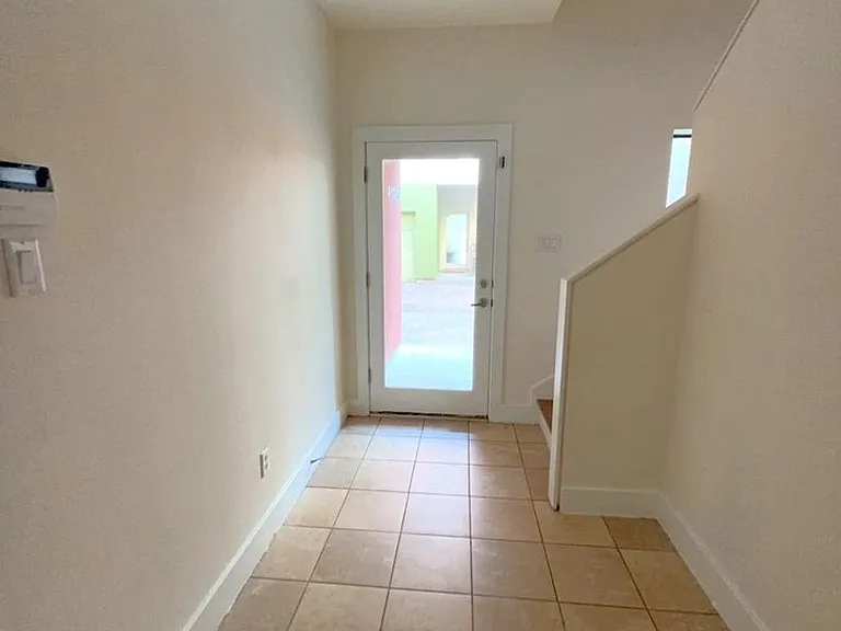 4106 Spencer St #A — Photo 12