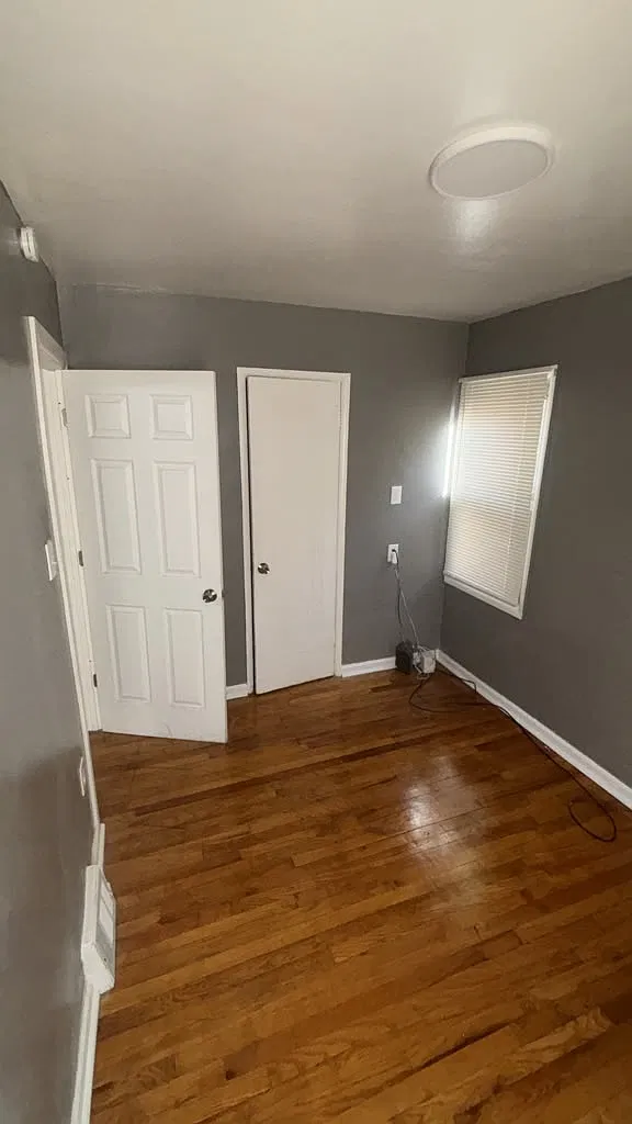 3 bed, 1000 sqft, $1,400 — Photo 4