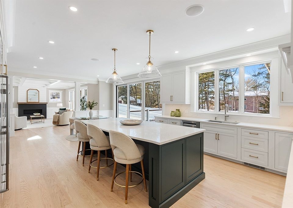 1st image of 21 Balfour St