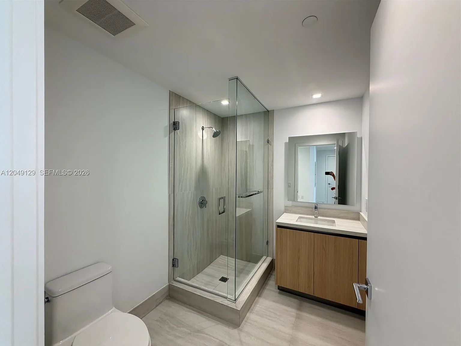 2 bed, $9,000 — Photo 3