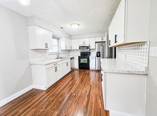 7556 Gordon Cir, Columbus, OH 43235