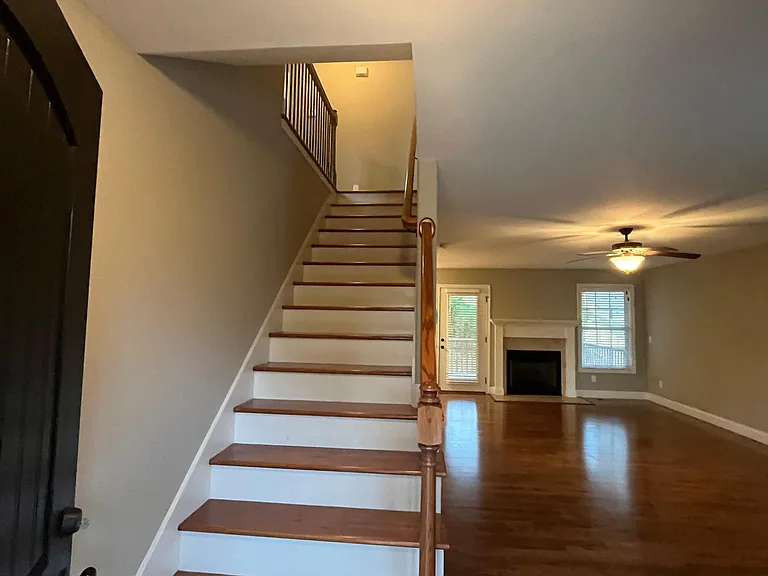 3829 High View Ln — Photo 8
