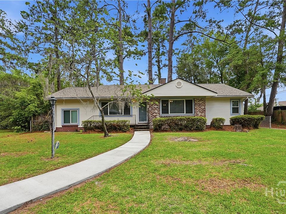 1st image of 6 Linden Drive