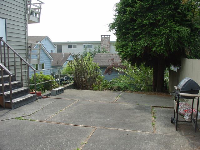 Building Photo 5