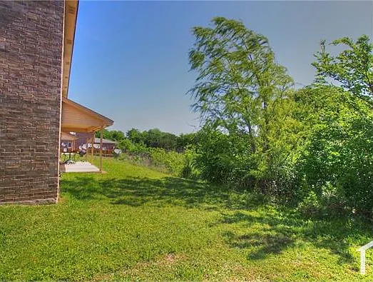 419 Brittney Way — Photo 13