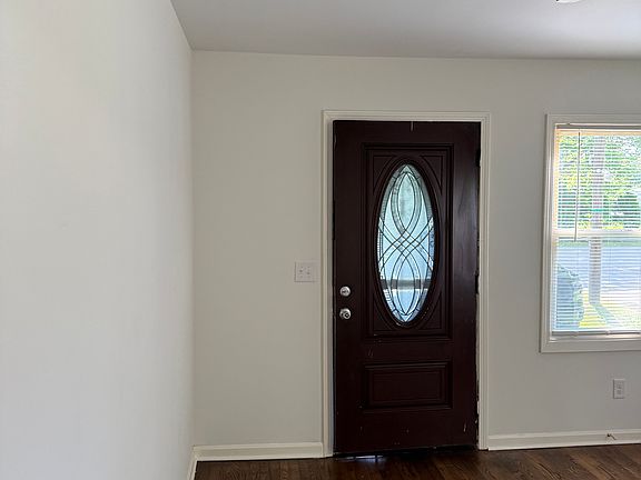 4th image of 4406 S 1st St