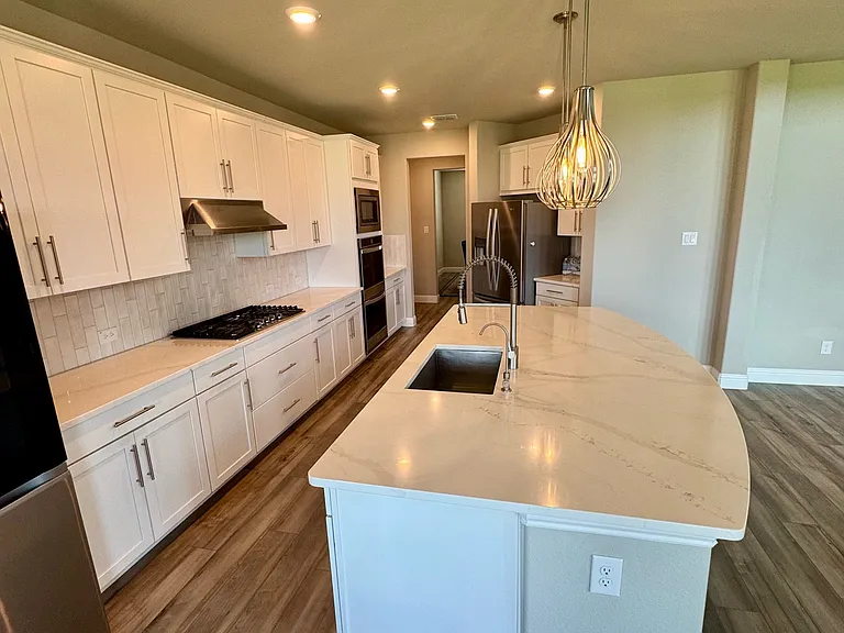 1731 Tombstone Dr — Photo 7