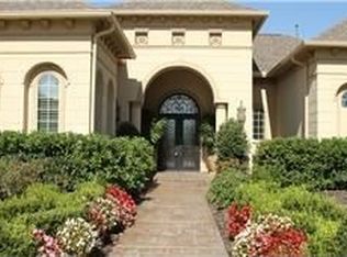 98 Manor Lake Estates Dr, Spring, TX 77379