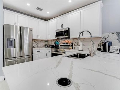 3400 Willow St, Lauderdale Lakes, FL, 33311