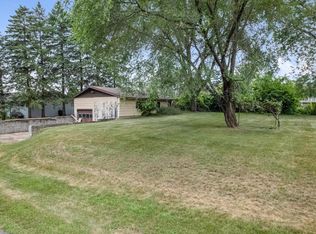 1 East St, Cochrane, WI 54622