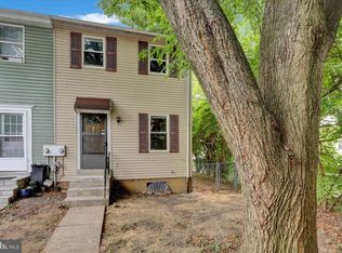 8 Sheffield Ct, Reading, PA 19601