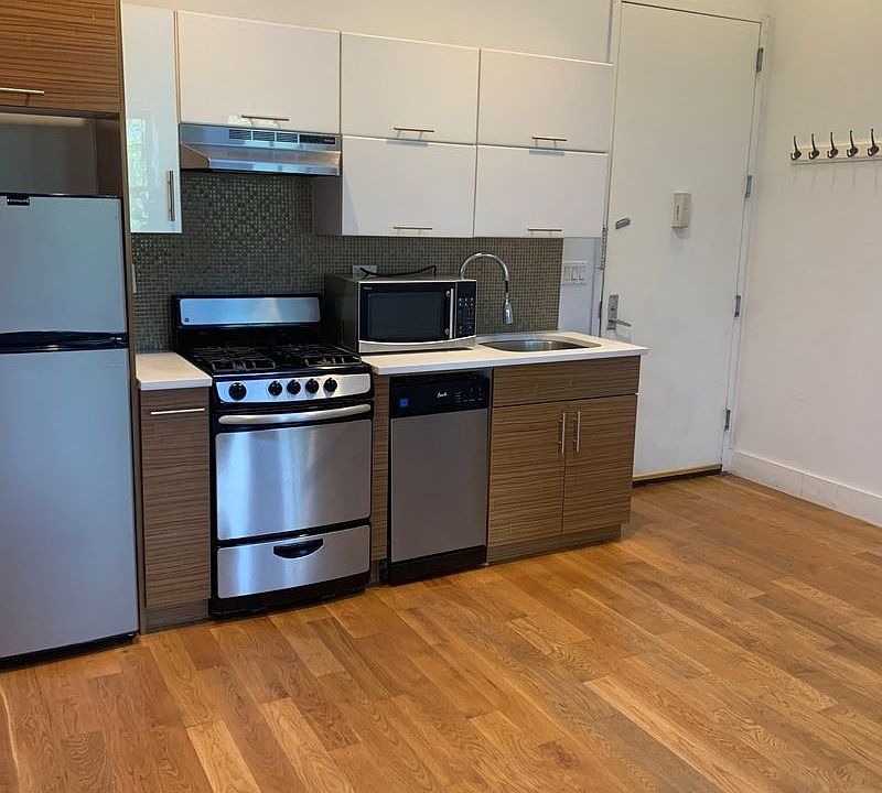 1st image of 259 Jefferson St #3BB