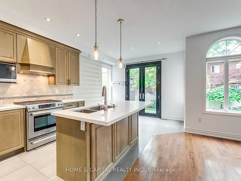 3450 Wavecrest St — Photo 21