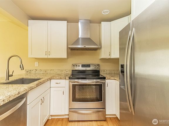 3rd image of 17425 119th Lane SE #D12