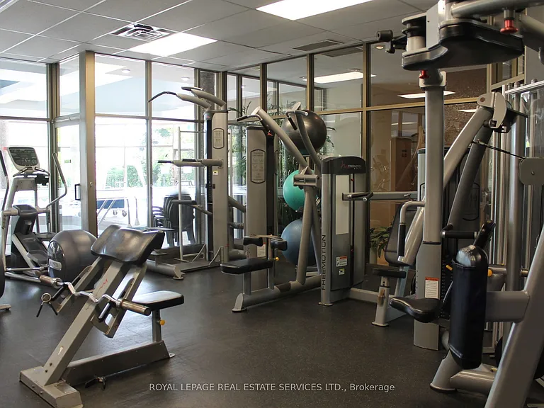 2269 Lake Shore Blvd W #307 — Photo 36