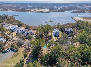 4008 Barnes Bluff Drive SE, Southport, NC 28461