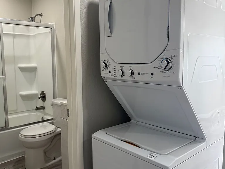 Upgraded 1BD/1BA Apartment in Lakeside, CA - 1/2 Off Move-In Special! — Photo 8