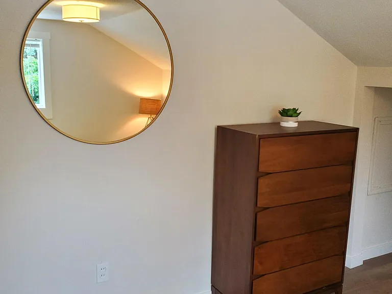 224 S 13th St #2 — Photo 9