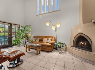 3081 Plaza Blanca, Santa Fe, NM 87507