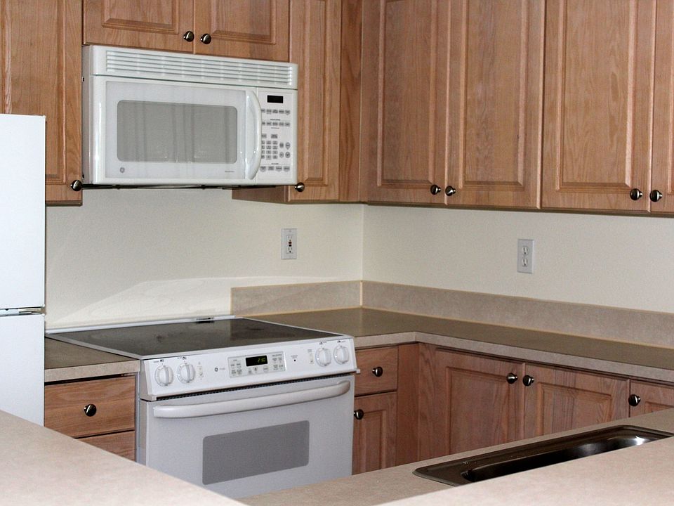 1st image of 2815 S 125th St APT 344