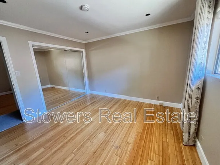 221 Green St — Photo 7