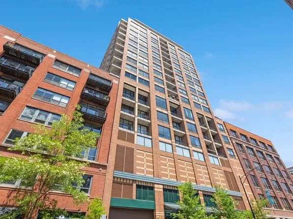 400 W Ontario St APT 608, Chicago, IL 60654