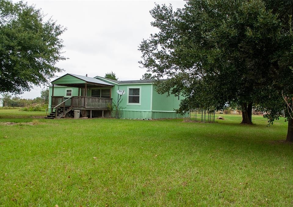 1st image of 38406 Woodland Lakes Ct