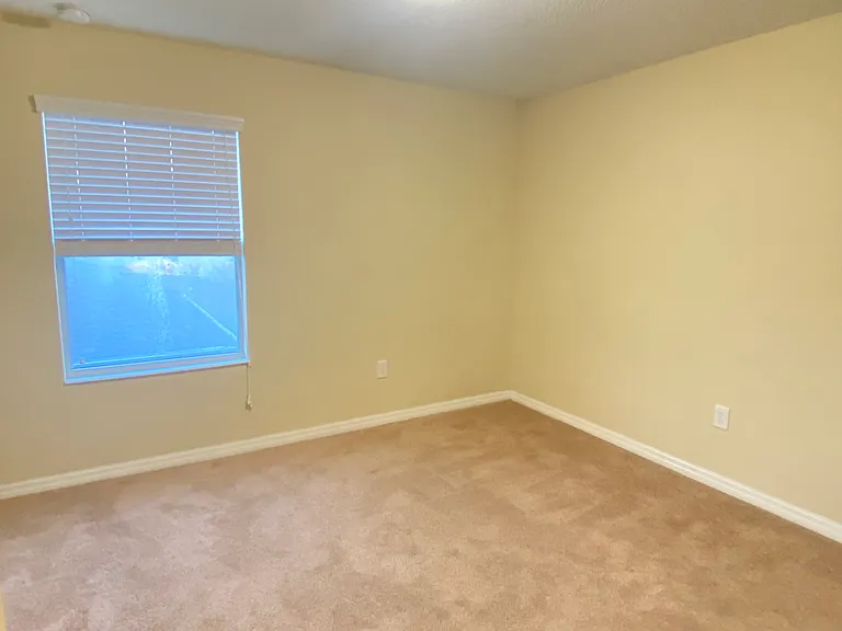 14849 Driftwater Dr — Photo 29