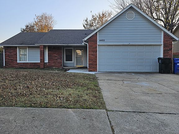 2nd image of 4405 W Toledo St