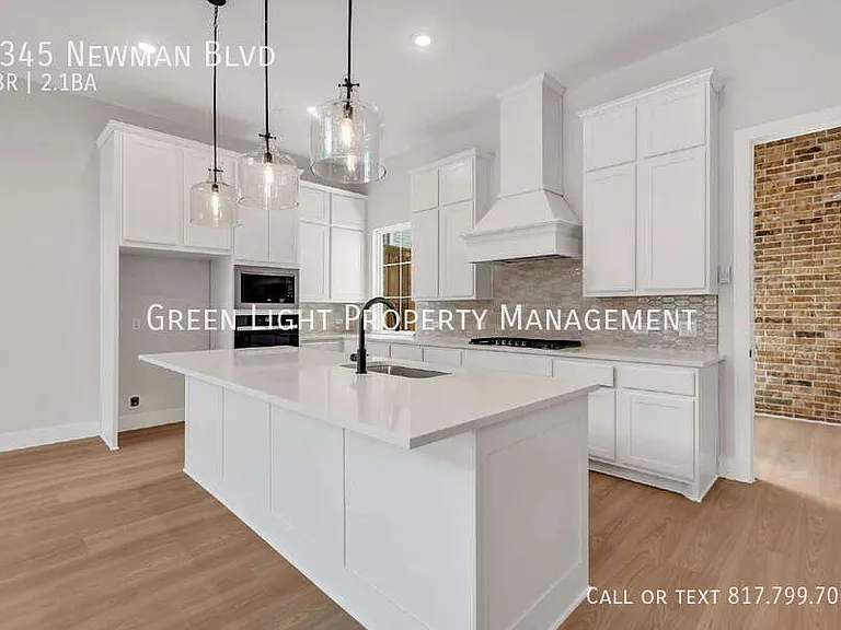 4345 Newman Blvd — Photo 8