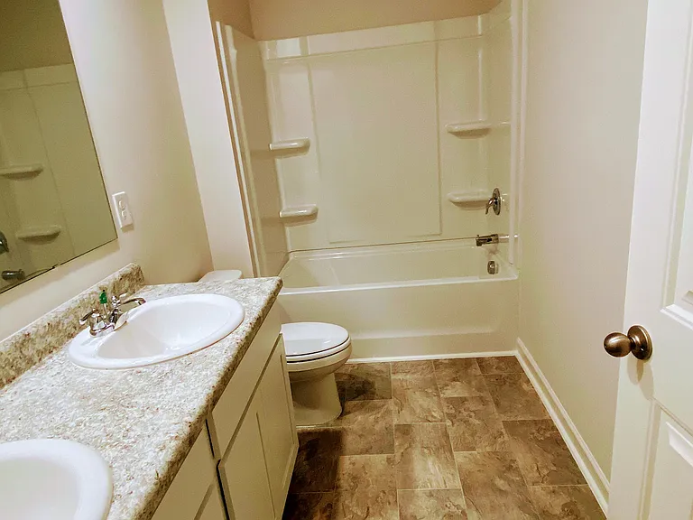 202 Creekview Way — Photo 30