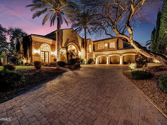 2nd image of 3480 S Vista Drive