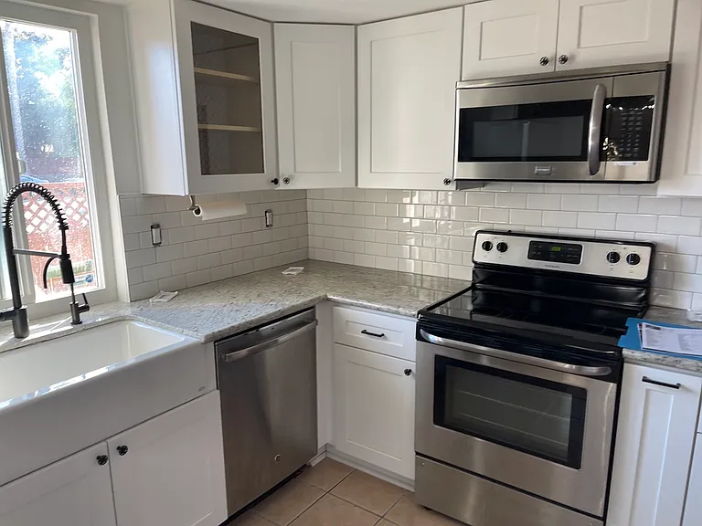 1528 Grand Ave #1 — Photo 4