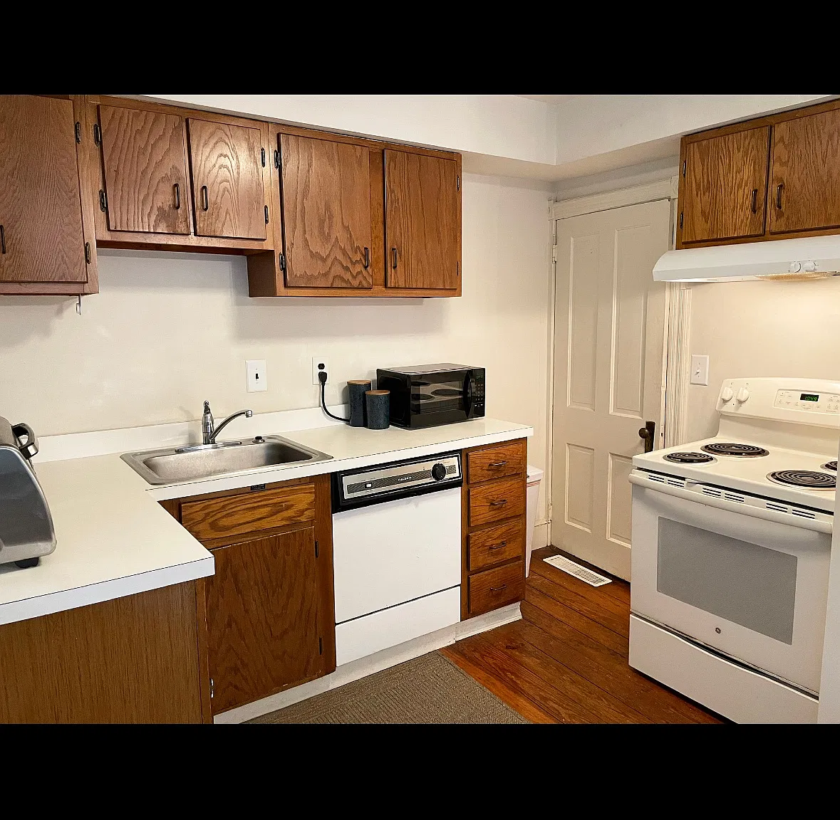 1 bed, 530 sqft, $1,400 — Photo 2