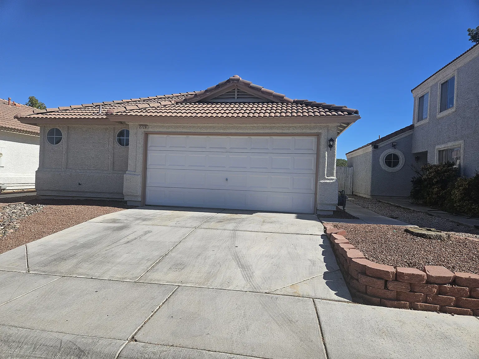 2 bed, 1440 sqft, $1,600 — Photo 1