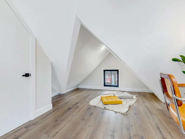 2495 Scranton Rd #5 — Photo 29