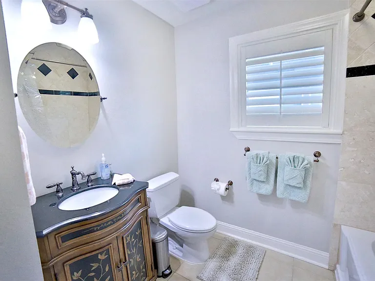2625 Peckham St — Photo 11