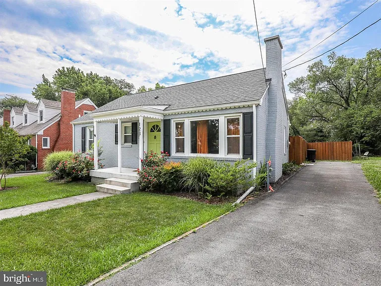123 Bellview Ave — Photo 27