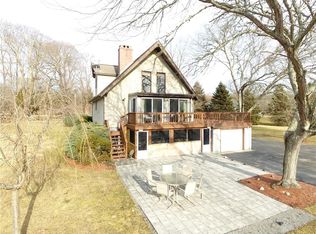 2955 Main Rd, Tiverton, RI 02878