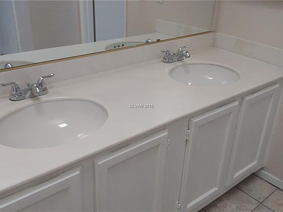 5th image of 6137 W Oakey Blvd APT D