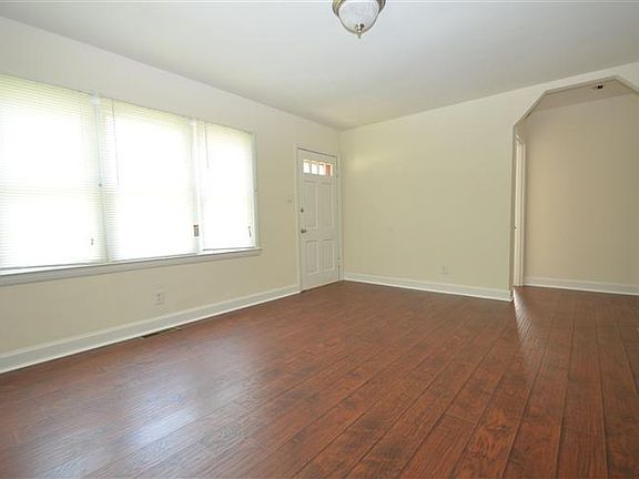 2nd image of 340 Northwood Dr