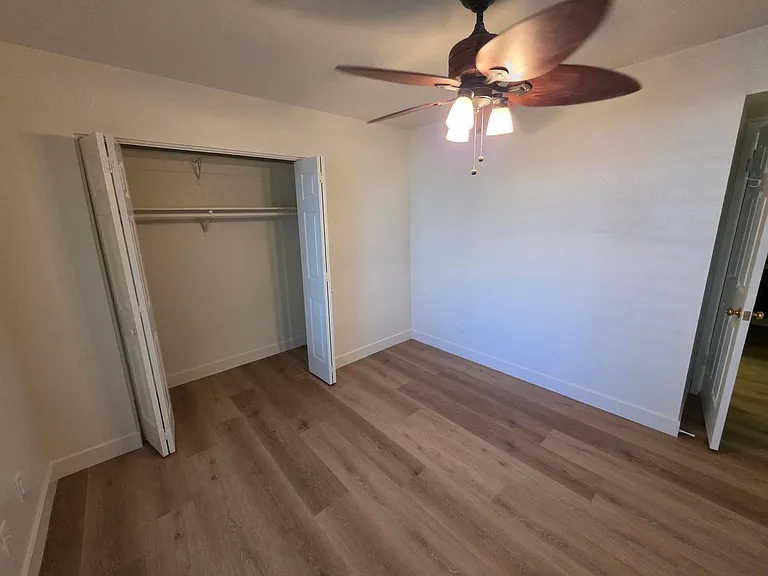 HOUSE C25 1800th Clb — Photo 13