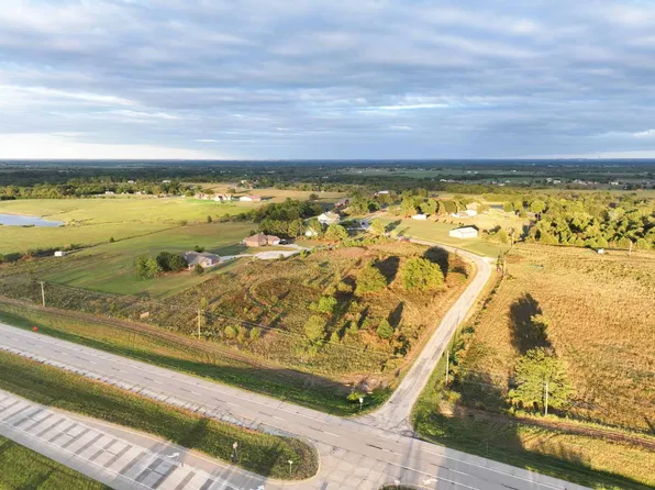 1 W 4050th Cir, Ponca City, OK 74061