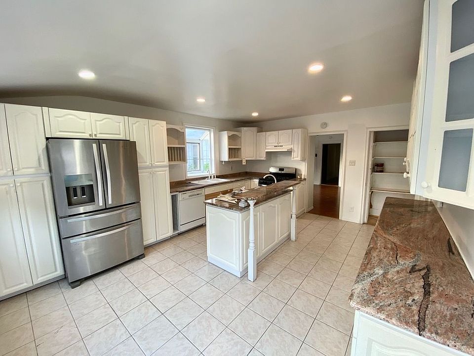 1st image of 86-22 111th St #1