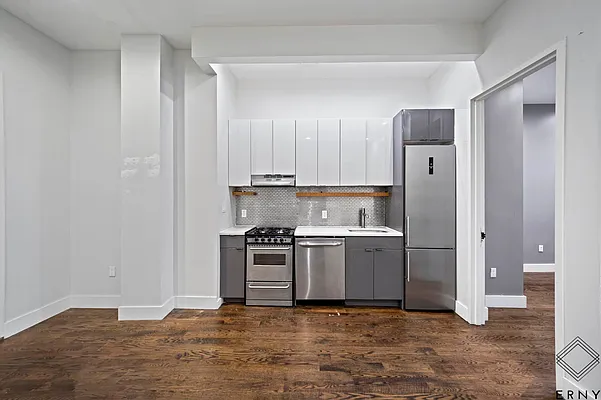 Rented by ERNY LLC | media 1