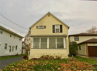 316 E Chestnut St, East Rochester, NY 14445