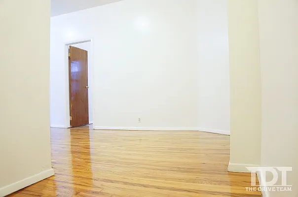 Rented by J Misrahi Realty Corp | media 33