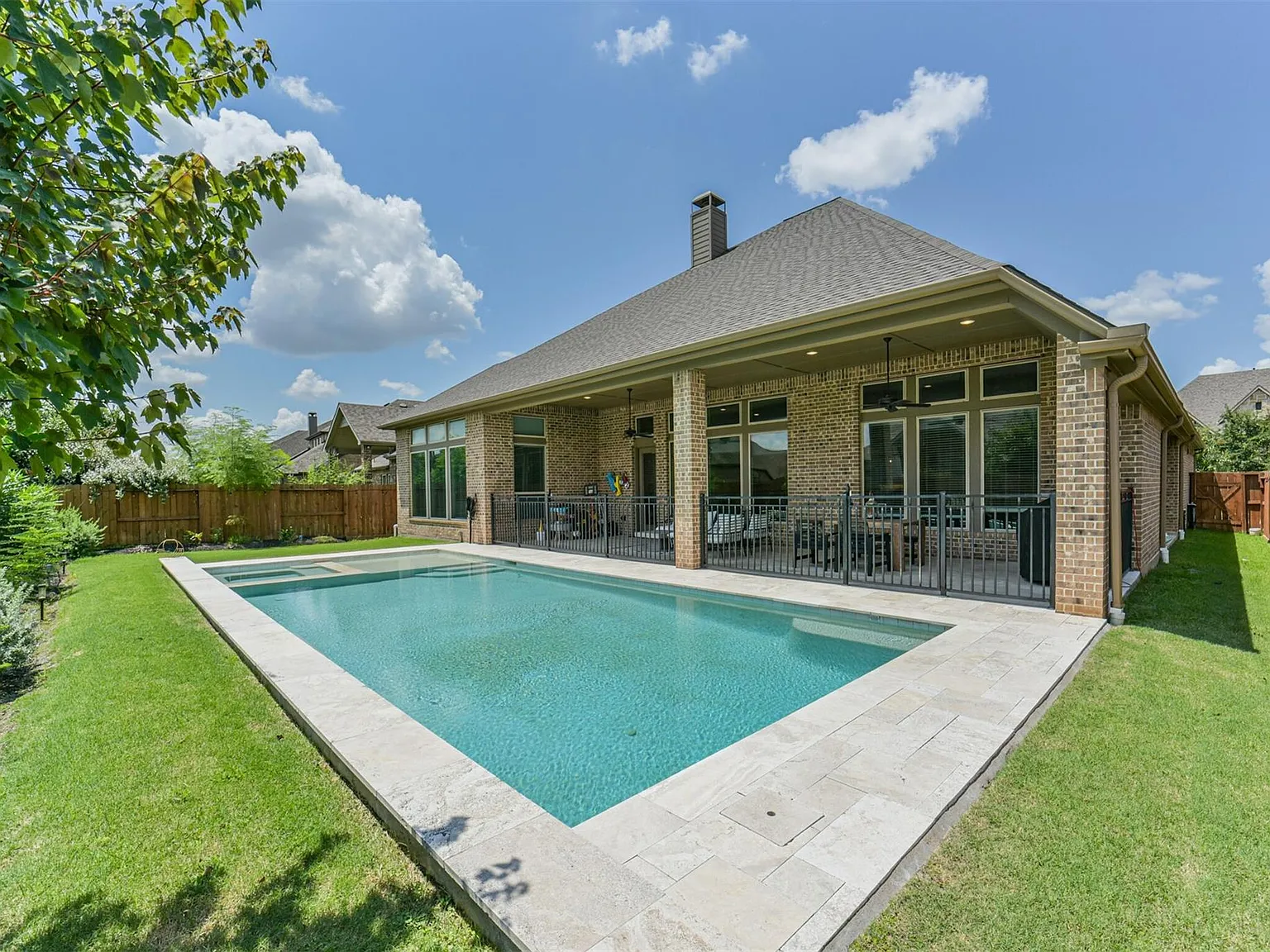 4 bed, 3.5 bath, 3364 sqft, $4,800 — Photo 3
